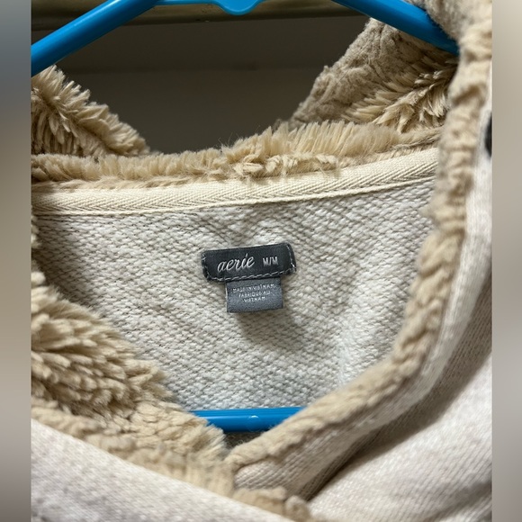 Aerie Women’s Oversized Sweatshirt - Picture 2 of 2